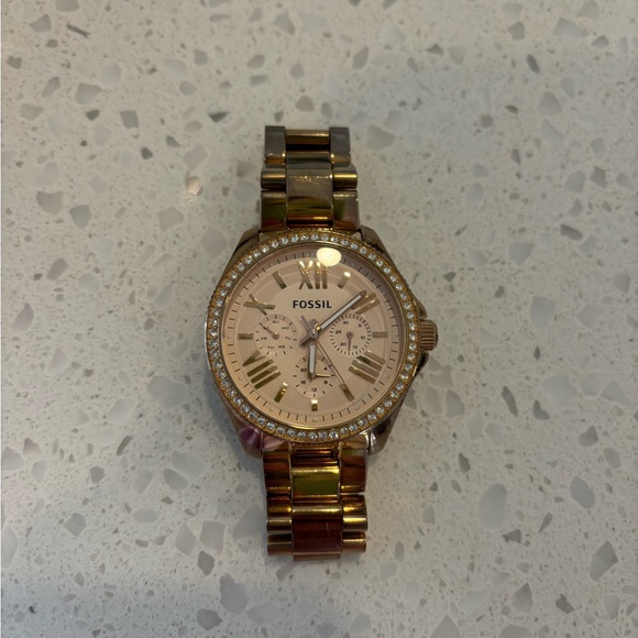 Fossil watch - Picture 1 of 2